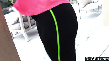 Smut مشنری کے ساتھ خوبصورت چارلی سرخ کی طرف سے Rocco Siffredi