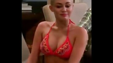 سنہرے بالوں والی کے ساتھ جنسی تعلقات کی حوصلہ افزائی ایڈسن لی سے Brazzers