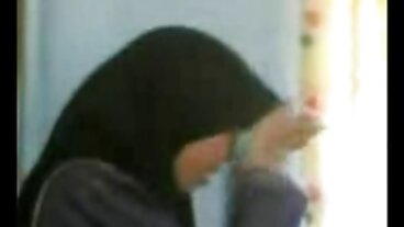 ماں کے ساتھ اے آر آئی اے کارسن اور پین میں Barb حجام سے ٹیم سکیٹ