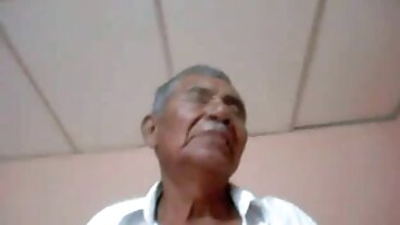 کتا سٹائل کارروائی کے ساتھ جنسی