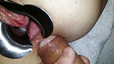 کتا سٹائل کے ساتھ سینگ سیسلیا شیر سے بری فرشتہ